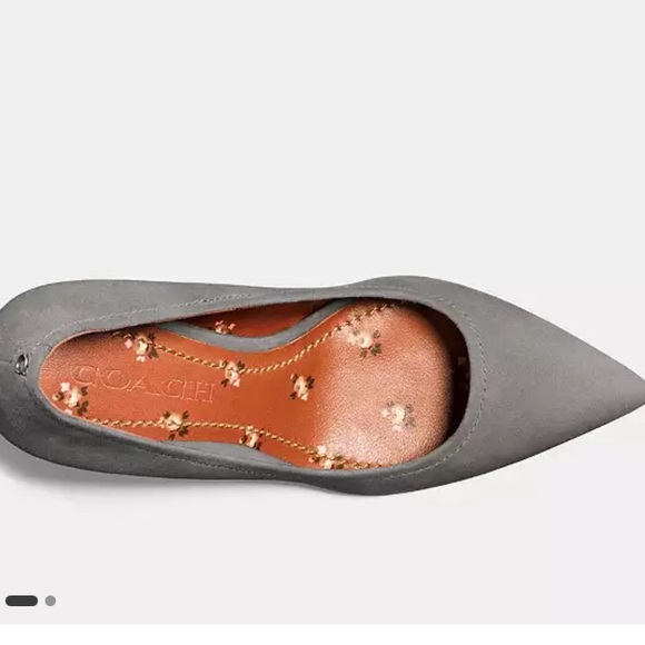 COACH Waverly Pump - Picture 3 of 15